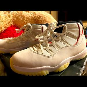 Retro Jordan 11’s